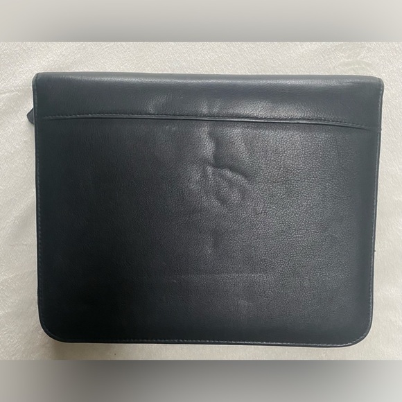 Day-Timer Black 7 Rings Faux Leather Planner Binder Wallet 11.5 x 9 inches - Picture 2 of 8